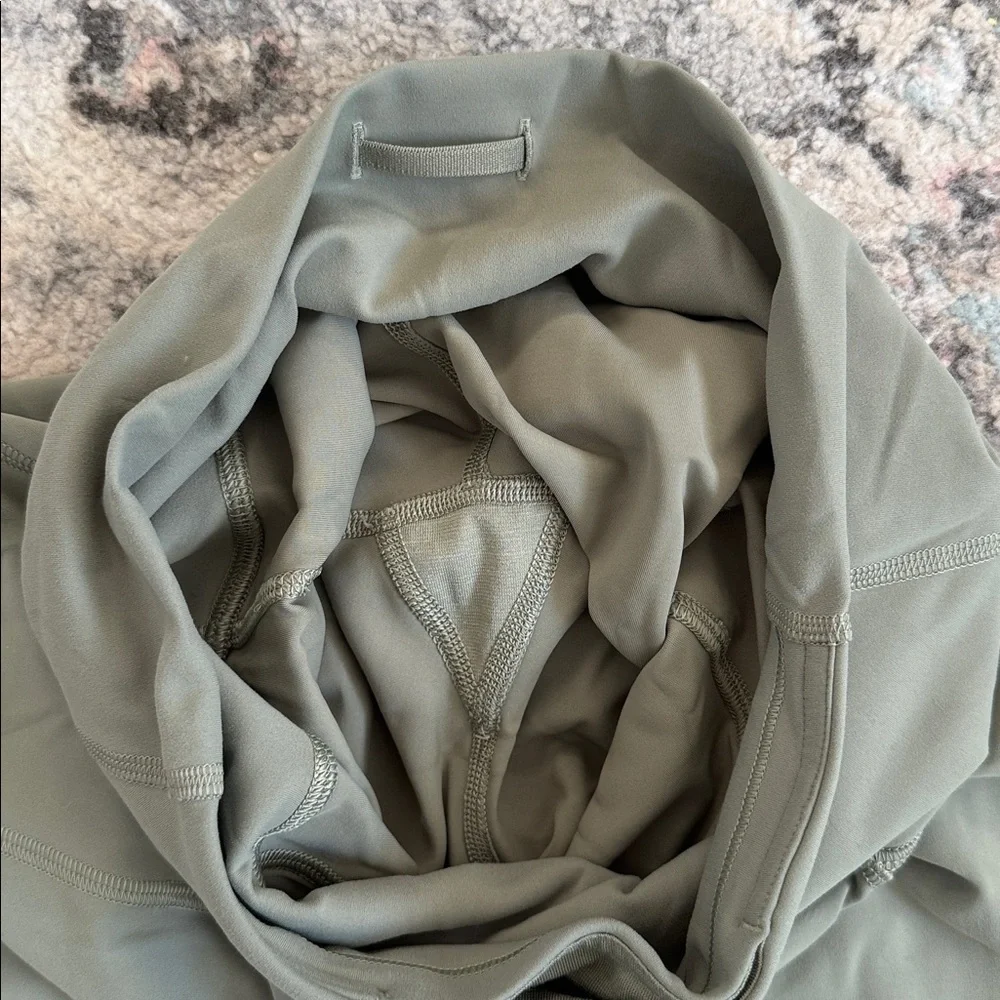 Lululemon Wunder Train High-Rise Tight with Pockets 25